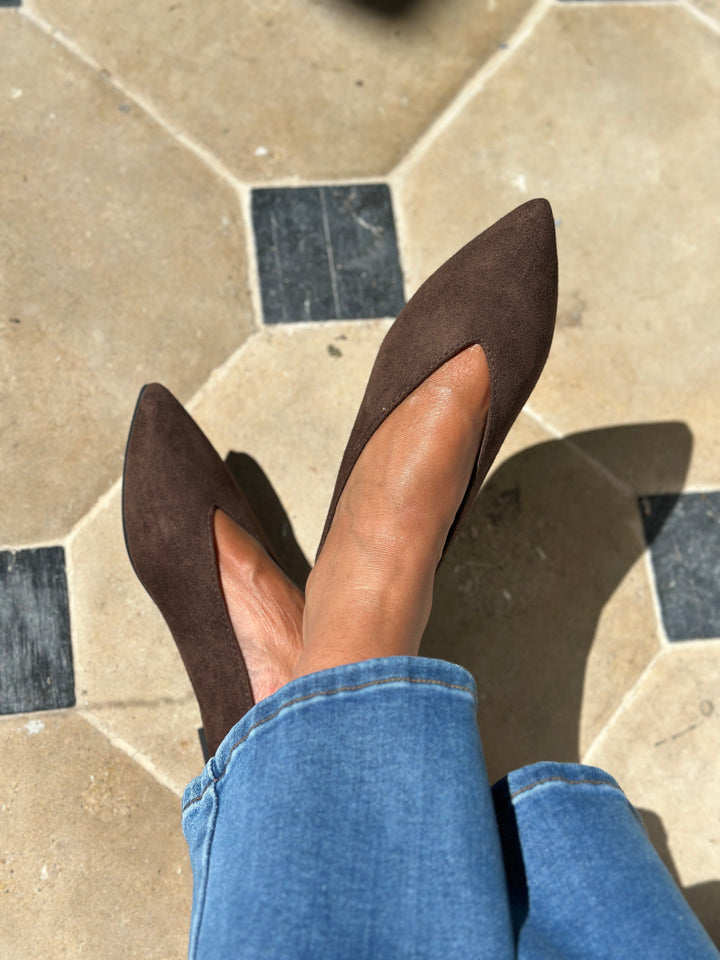 Vesna — Minimalistická elegance v přirozené podobě