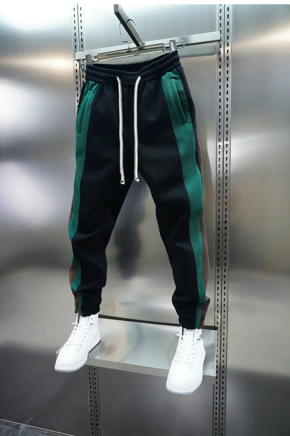 Enzo – Pánské kalhoty s kontrastními pruhy