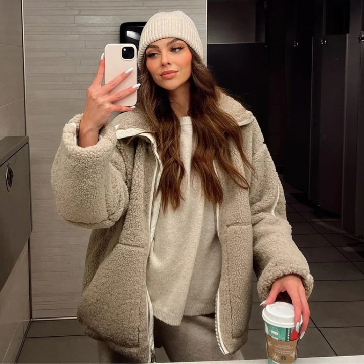 Ljubica - Teddy kabát plný pohodlí a elegance