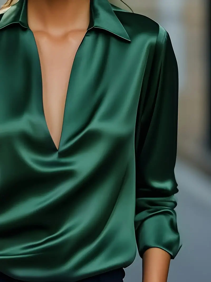 Denisa – saténová halenka s elegantním šarmem